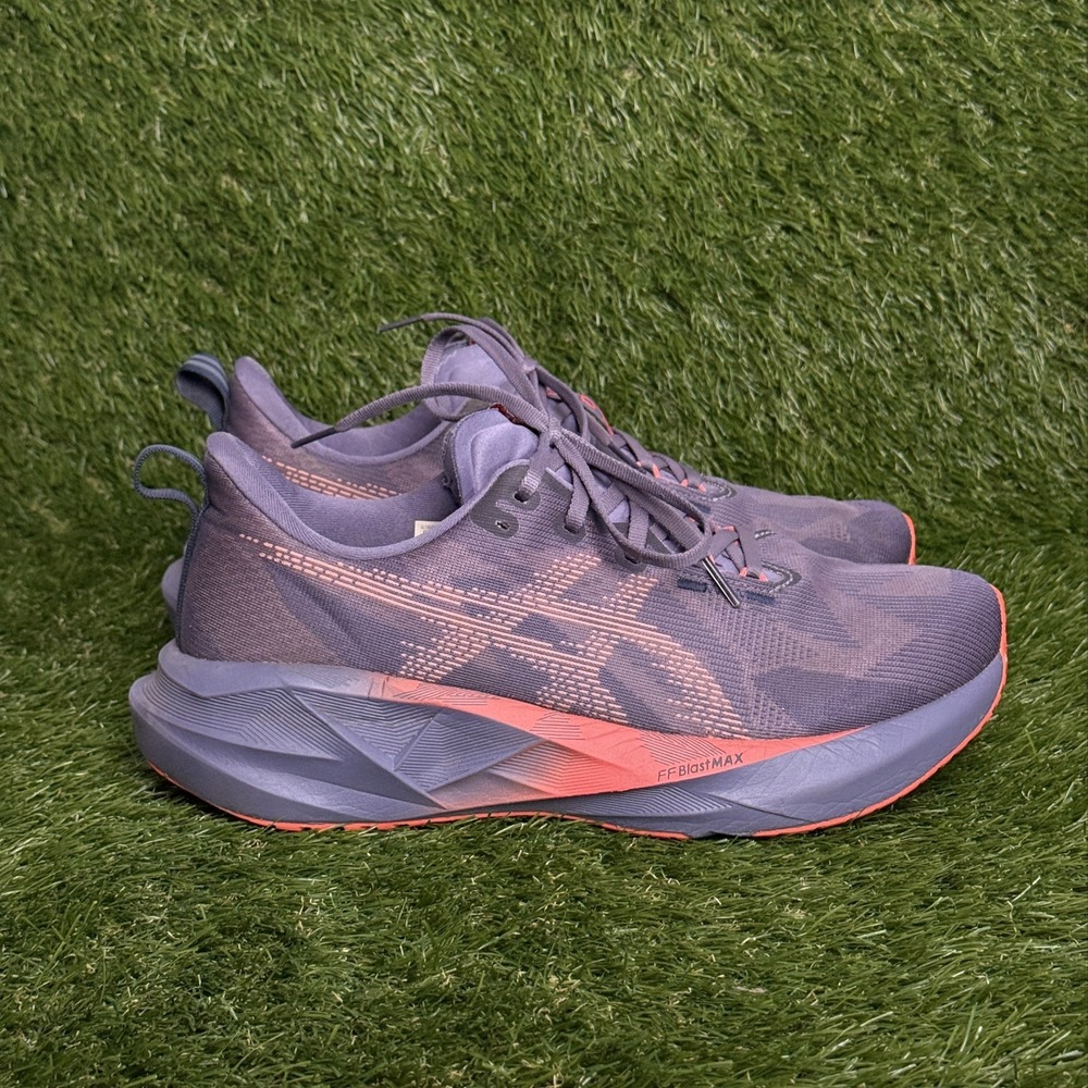 ASICS Novablast 5 Men 10 Greyish Purple Walking Running Shoes 1011B974